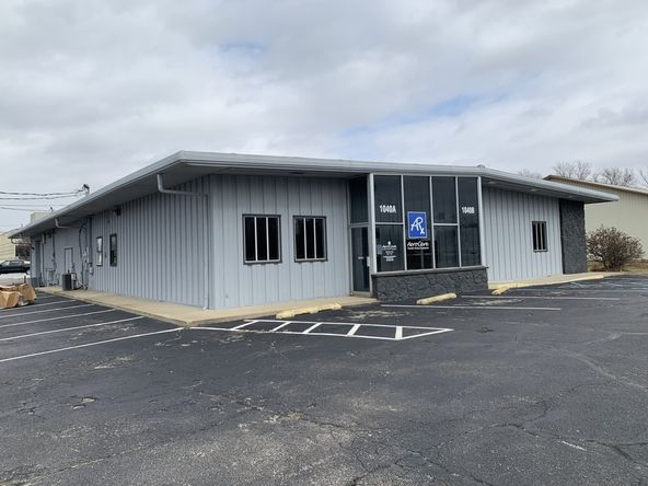 Attractive Investment Opportunity or High Visibility Space for Lease: 1040 2nd St, Columbus, IN 47201